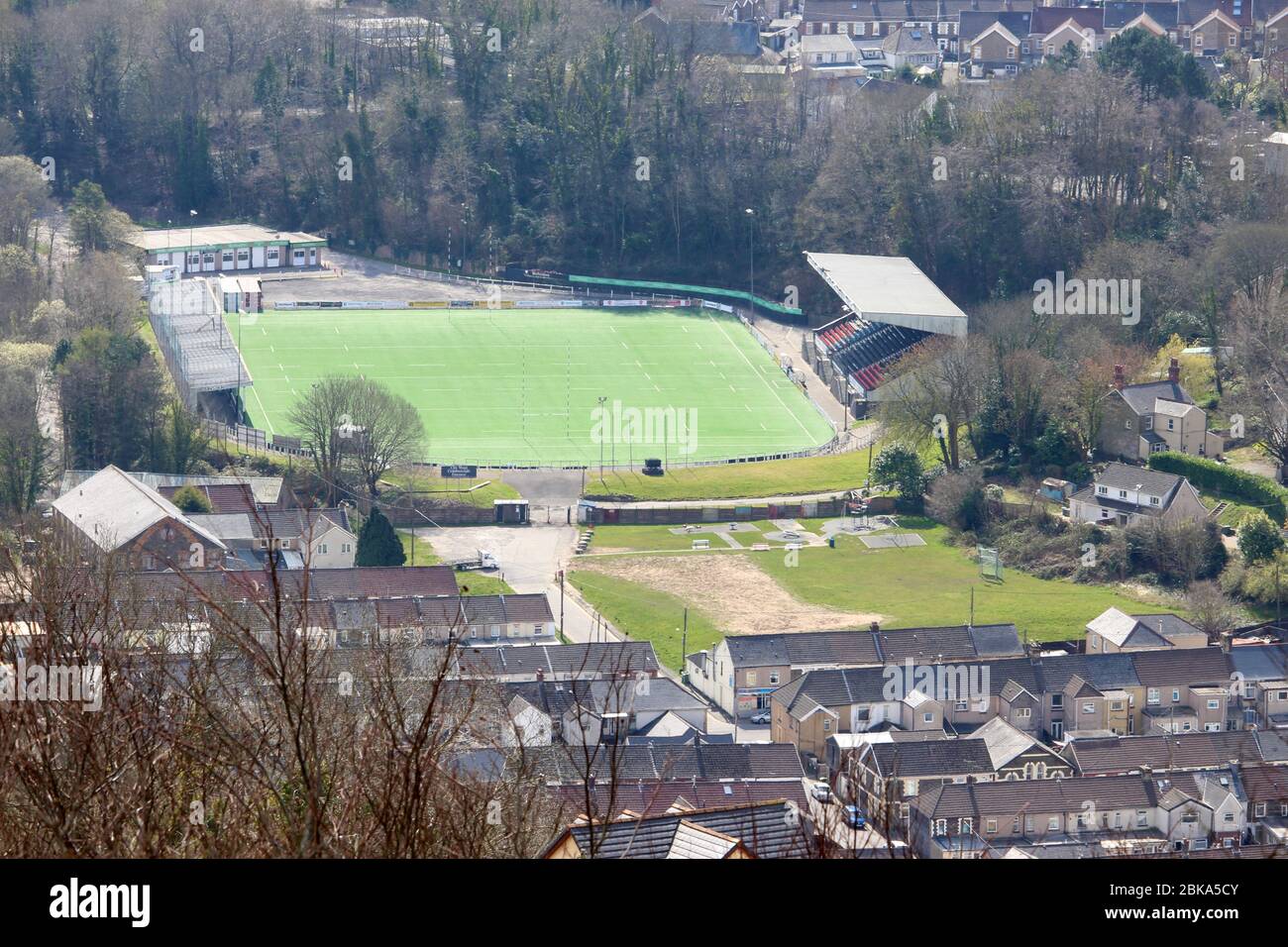 A photograph of the Sardis Road Pontypridd rugby club in March 2020 during the coronavirus lockdown.  Deserted playing field. Stock Photo