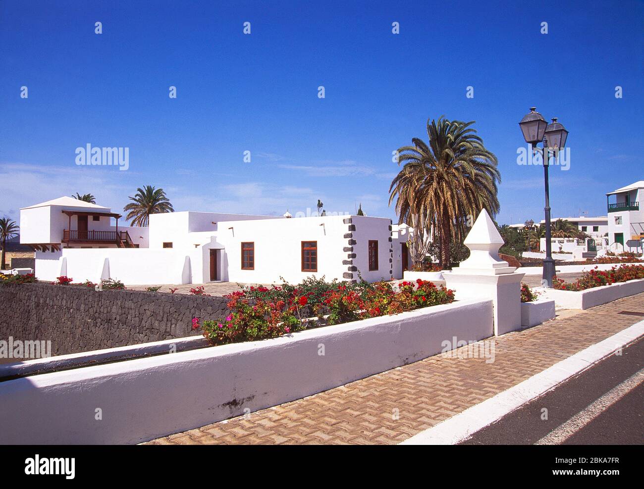 Casas Canarias Tradicionales Hi Res Stock Photography And Images Alamy