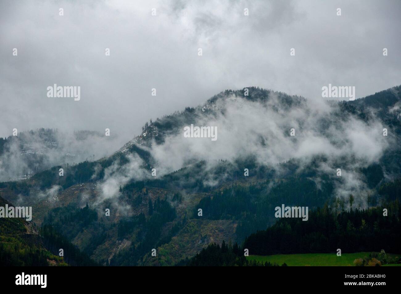 Alps in winter high fog hi-res stock photography and images - Alamy