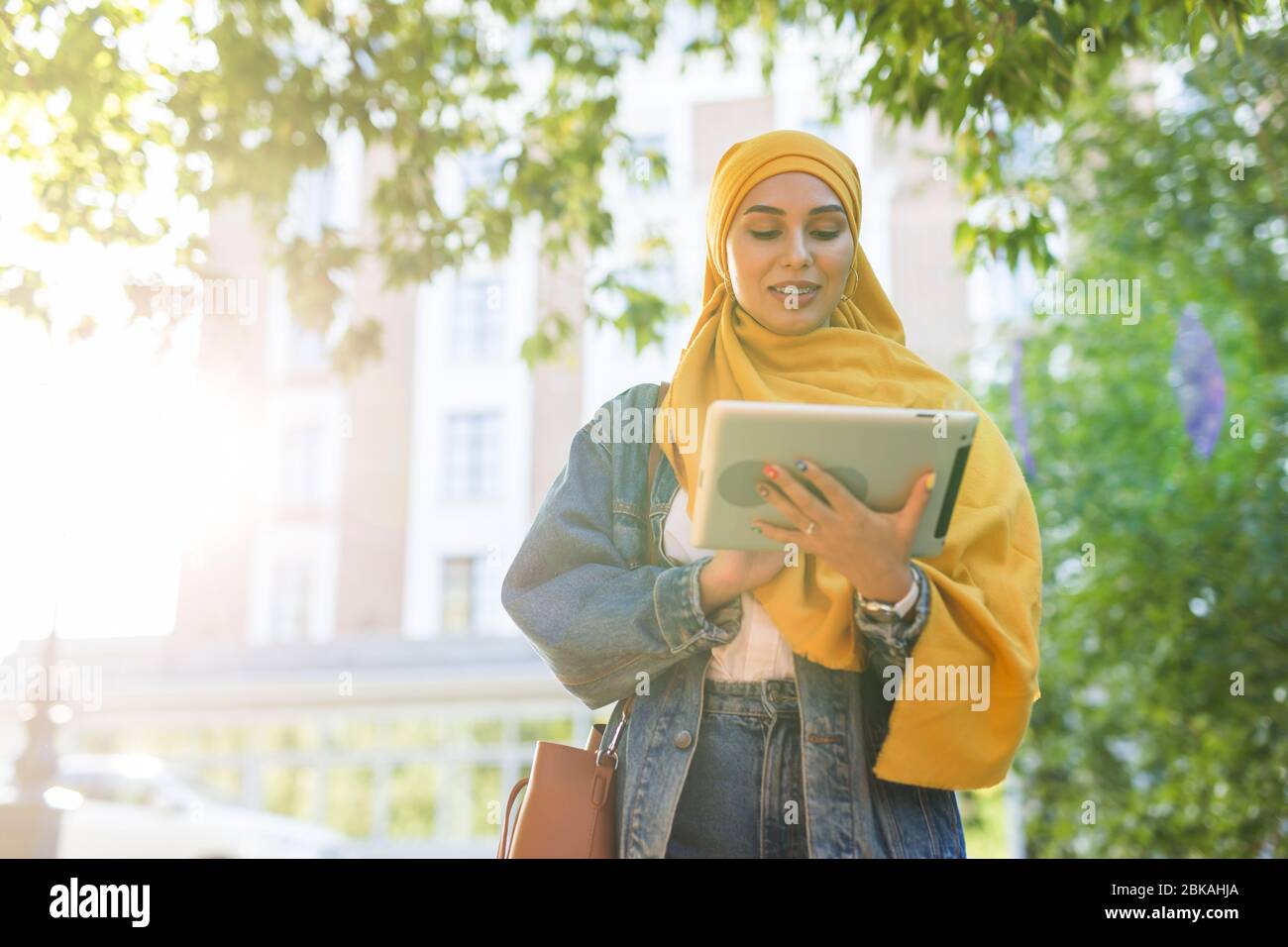Page 18 Malaysia Business Woman High Resolution Stock Photography And Images Alamy