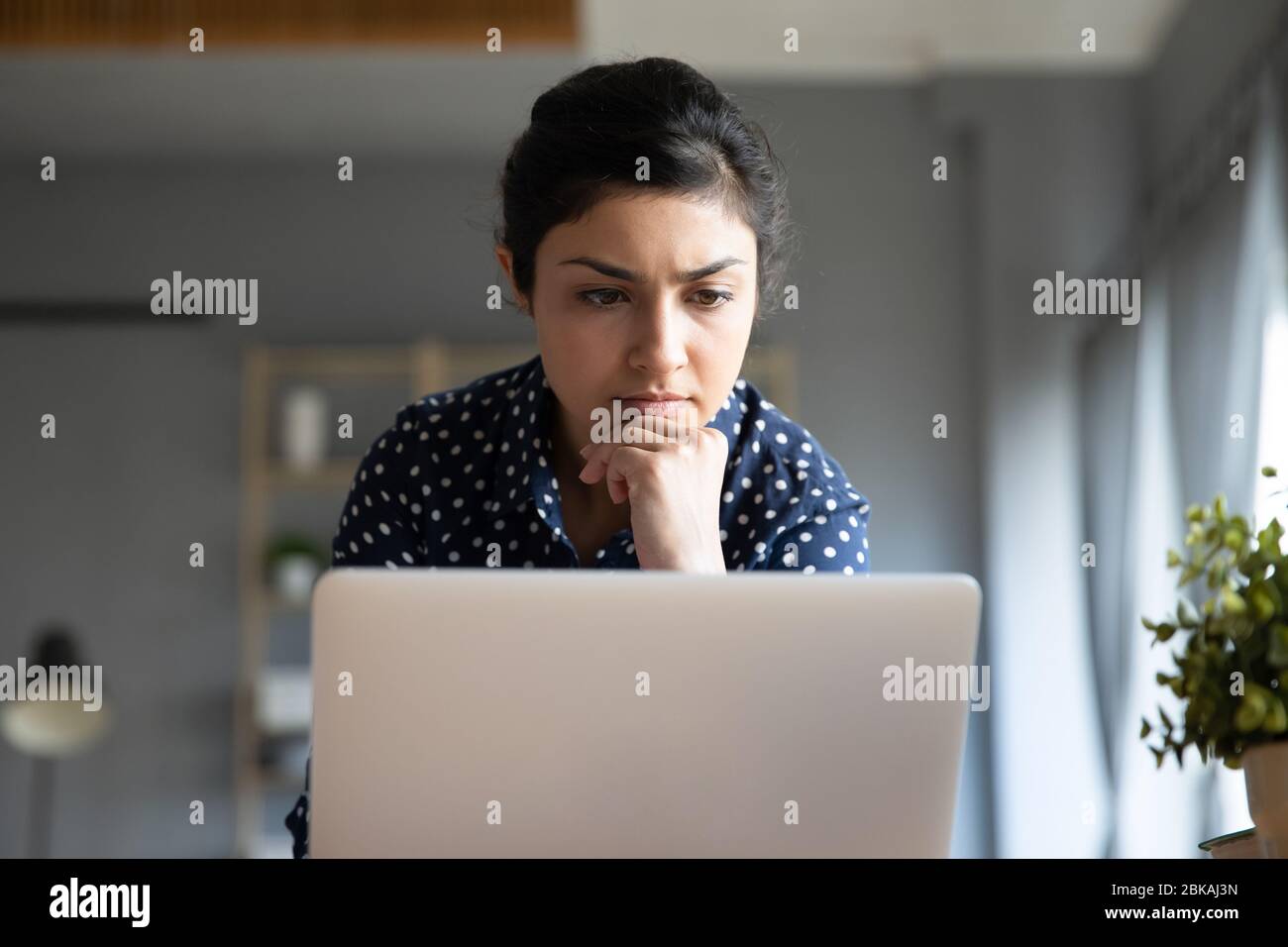 Monitor college hi-res stock photography and images - Alamy