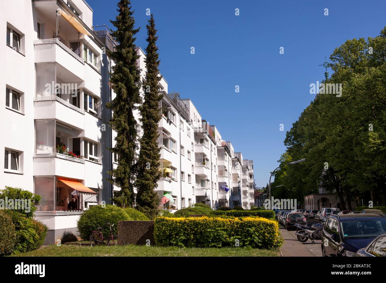 the housing estate Weisse Stadt in the district-Buchforst, built 1929-32 according to plans by Wilhelm Riphan and Caspar Maria Grod, Cologne, Germany. Stock Photo