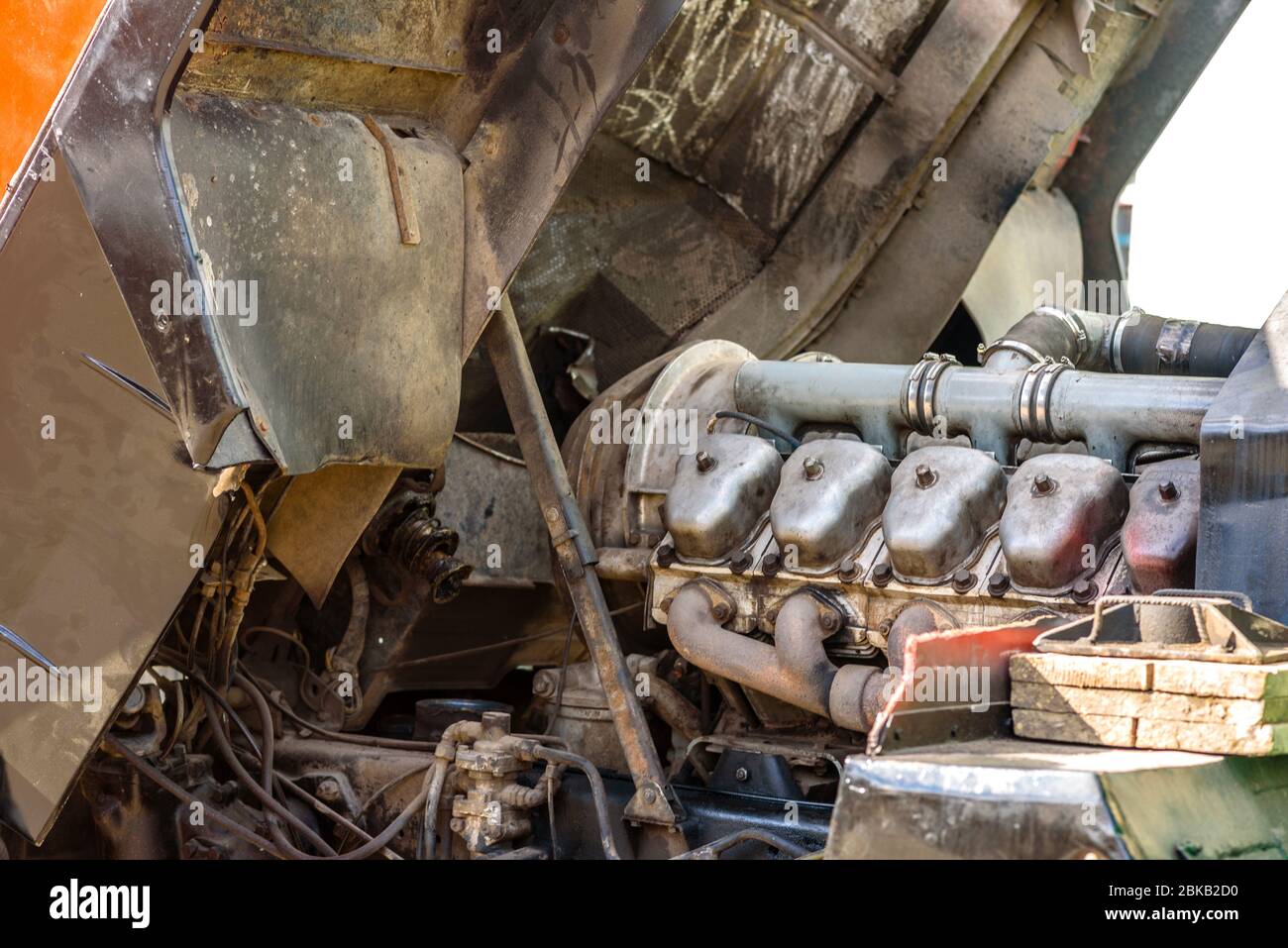 Old engine piston cylinders hi-res stock photography and images - Alamy