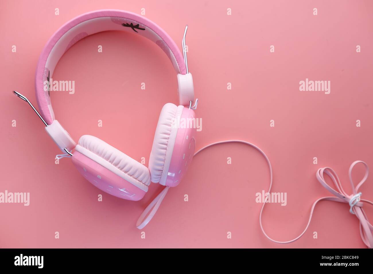 Pink colour online headset