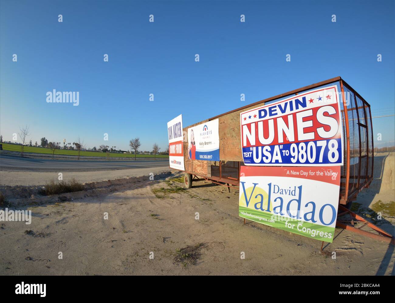 Sign for Devin Nunes (R) of California for re Election to Congress in 2020 Stock Photo