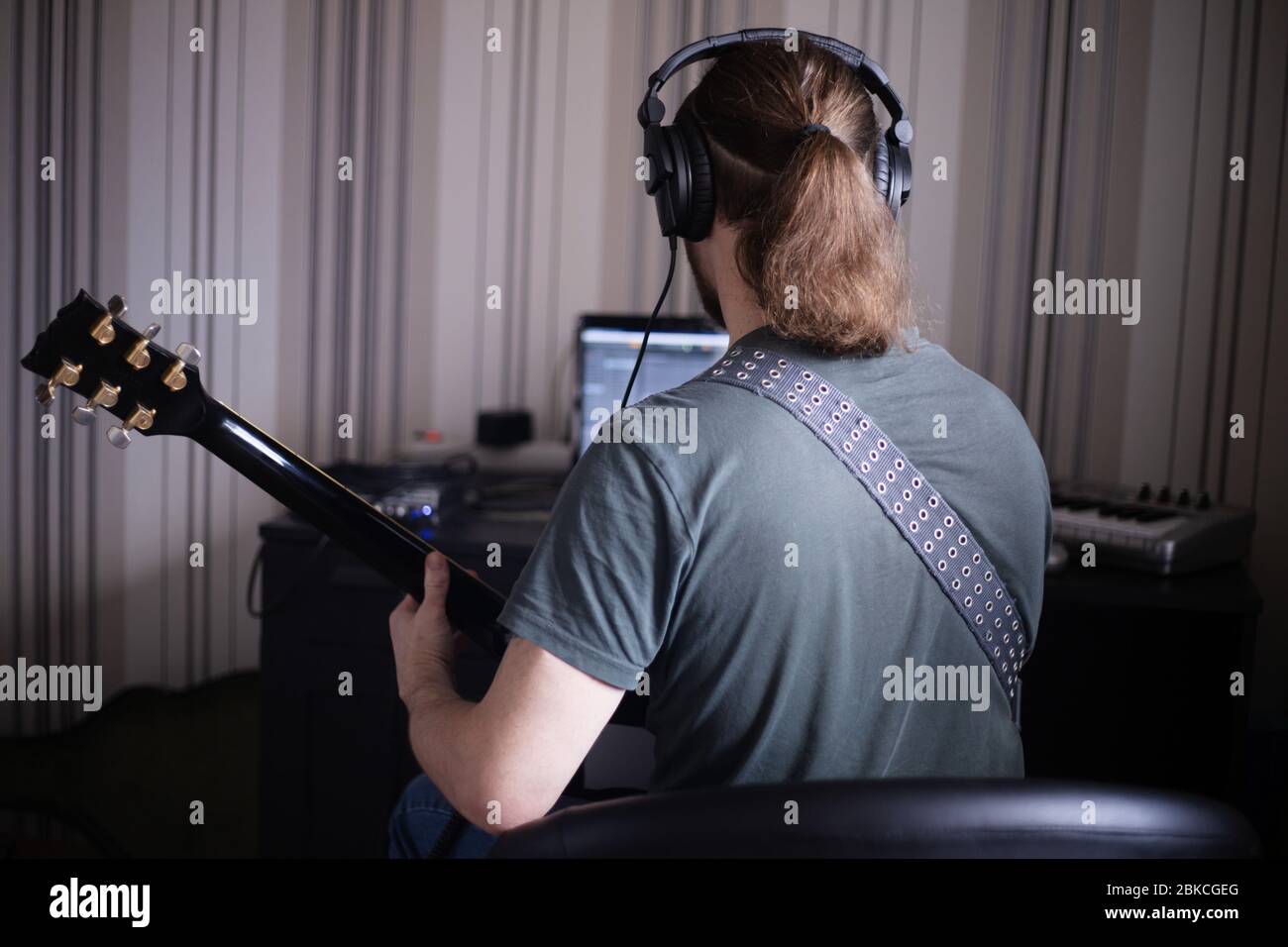 Composing music computer hires stock photography and images Alamy
