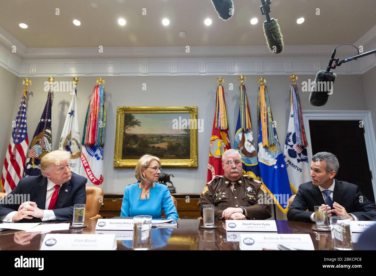 Trump Round Table President Donald J. Trump holds a roundtable discussion on school ...