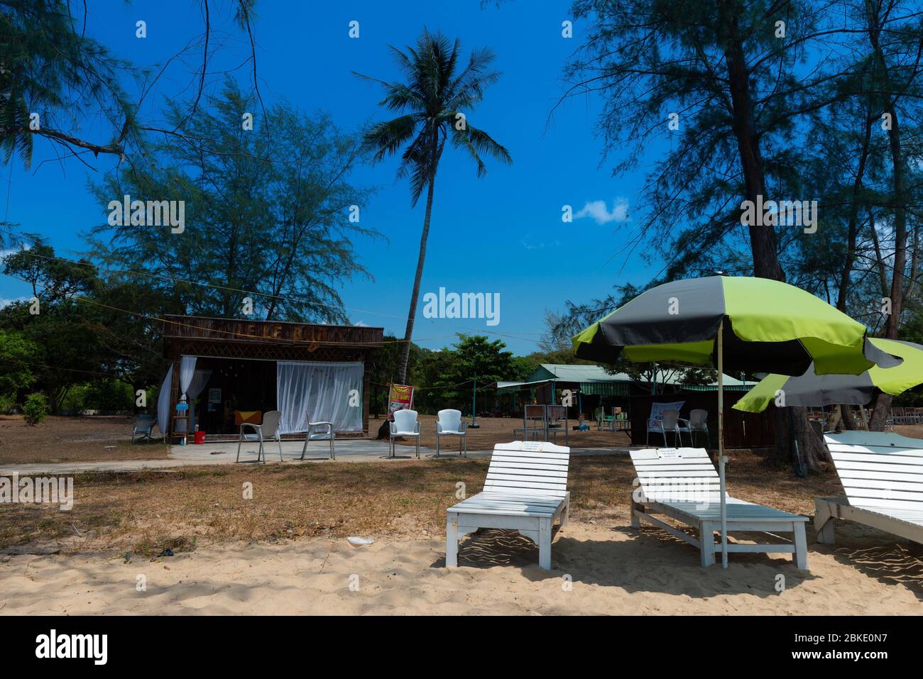 Wooden beach beds near Le Le Bar on Ong Lang beach, Phuquoc, Vietnam Stock Photo