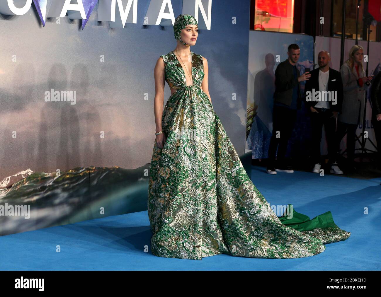 amber heard green red carpet dress Amber Heard Gold Satin Red Carpet Celebrity Dress Met Gala 2016