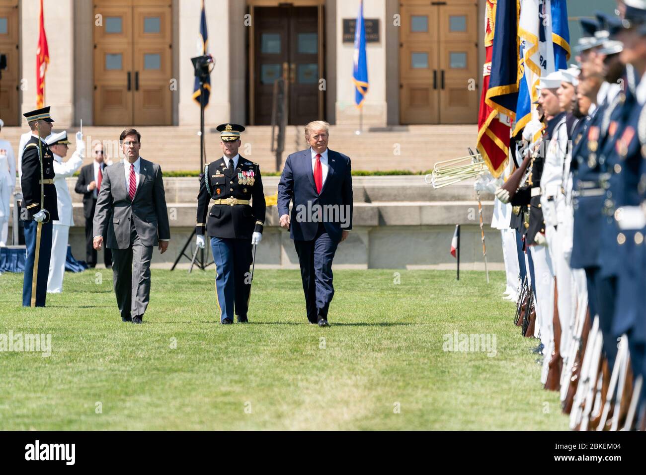 President Donald J. Trump reviews troops as he attends the Full Honors Ceremony for Secretary of Defense Esper Thursday, July 25, 2019, at the Pentagon in Arlington, Va. Full Honors Ceremony for Secretary of Defense Mark Esper Stock Photo
