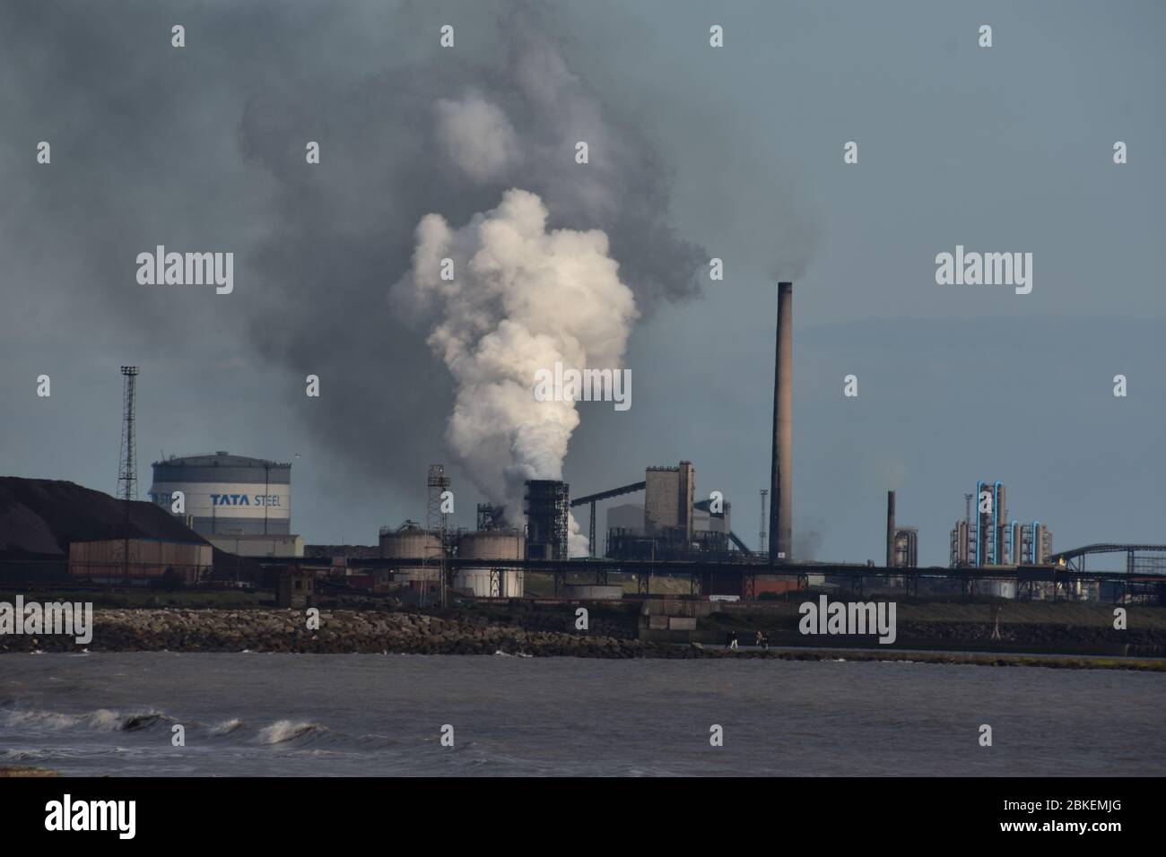 Photograph of port talbot steel works hi-res stock photography and ...