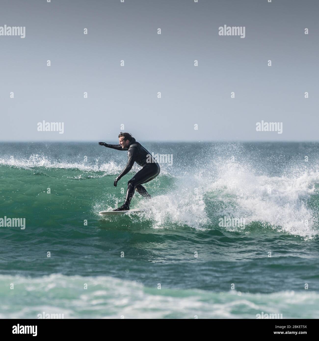 On the crest of the wave hi-res stock photography and images - Alamy
