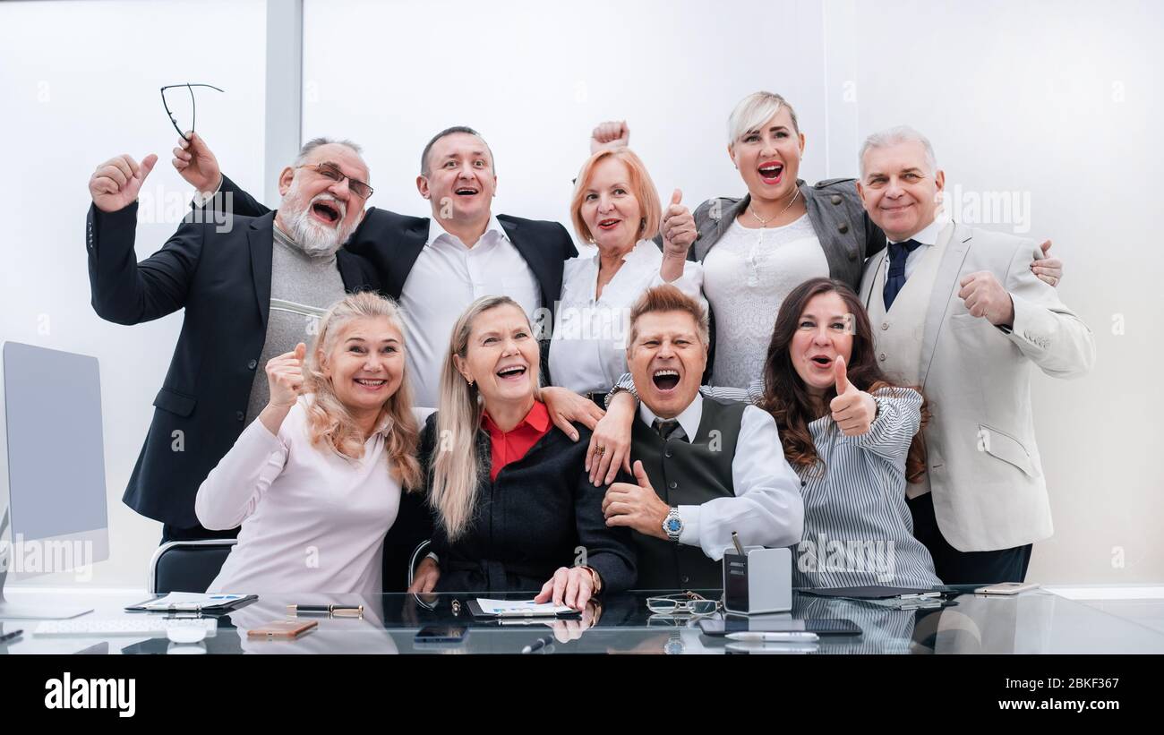 successful business team in the workplace in the office Stock Photo - Alamy