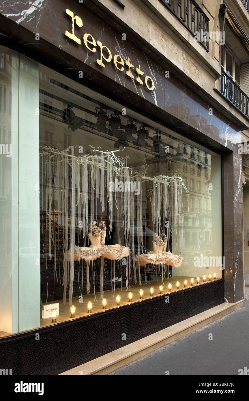 Repetto Boutique, Rue de la paix, Paris, France with Toutous Stock Photo