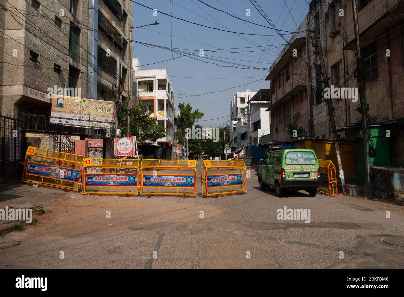 Hyderabad, India. 03 May, 2020. A temporary barricade is seen across a road near Lakdikapul in Hyderabad city,during government imposed nationwide loc Stock Photo