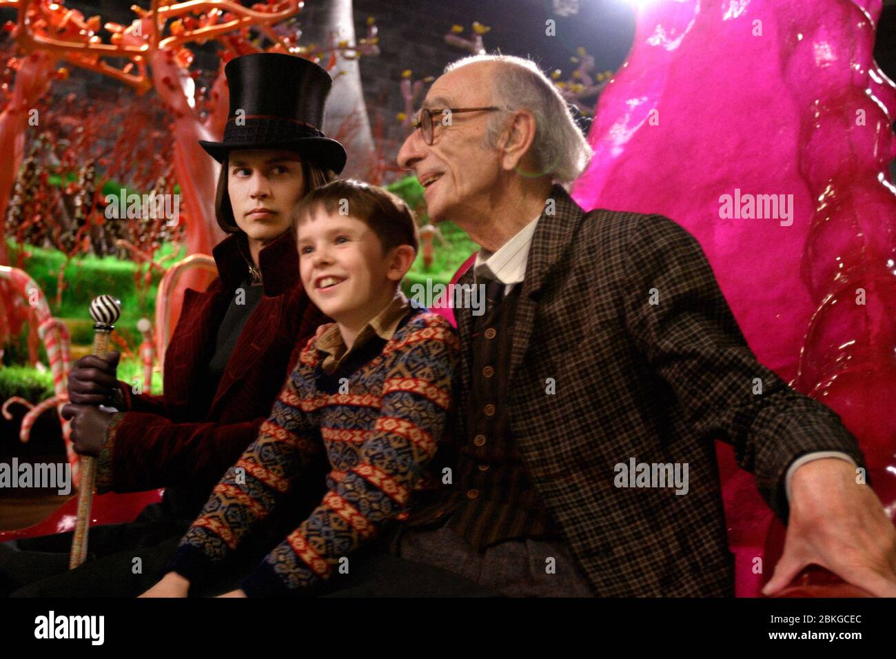 Charlie Chocolate Factory 2005 David High Resolution Stock Photography and  Images - Alamy