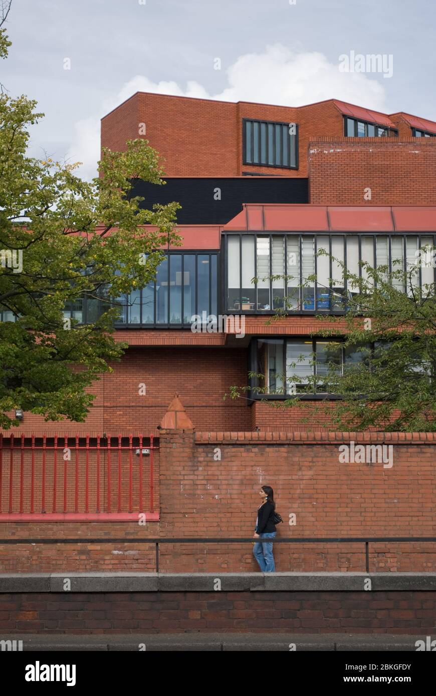 Ealing Hammersmith West London College 9 Gliddon Rd, Hammersmith