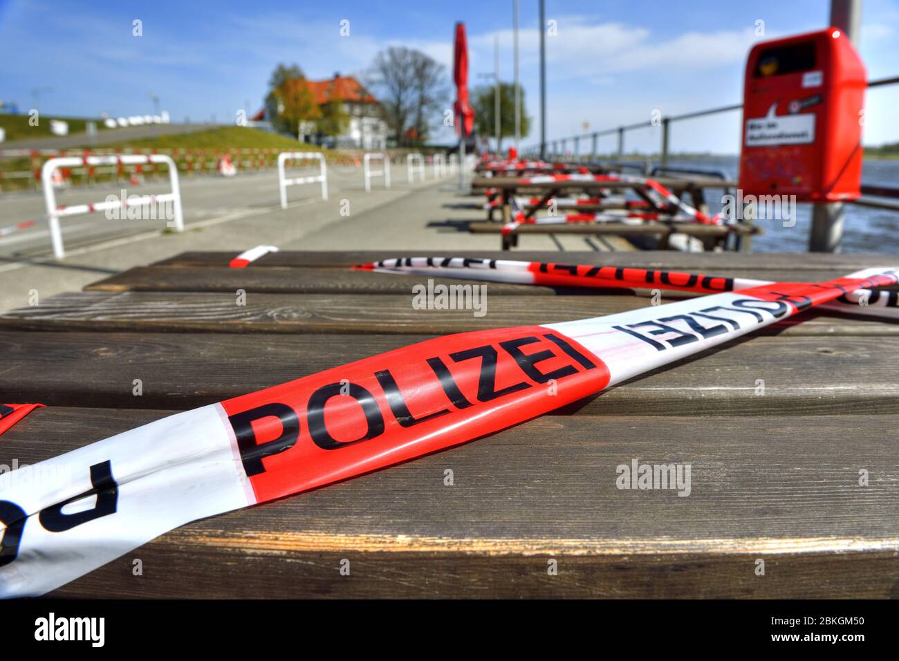 Because corona protection measures locked seating at the ferry dock in Zollenspieker Kirchwerder, Hamburg, Germany, Europe / Wegen Corona-Schutzmaßn Stock Photo