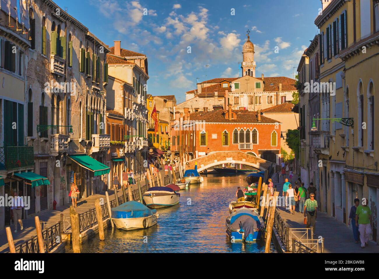 Venice, Venice Province, Veneto Region, Italy.  View up Rio de Malcanton to Ponte Marcello. Stock Photo