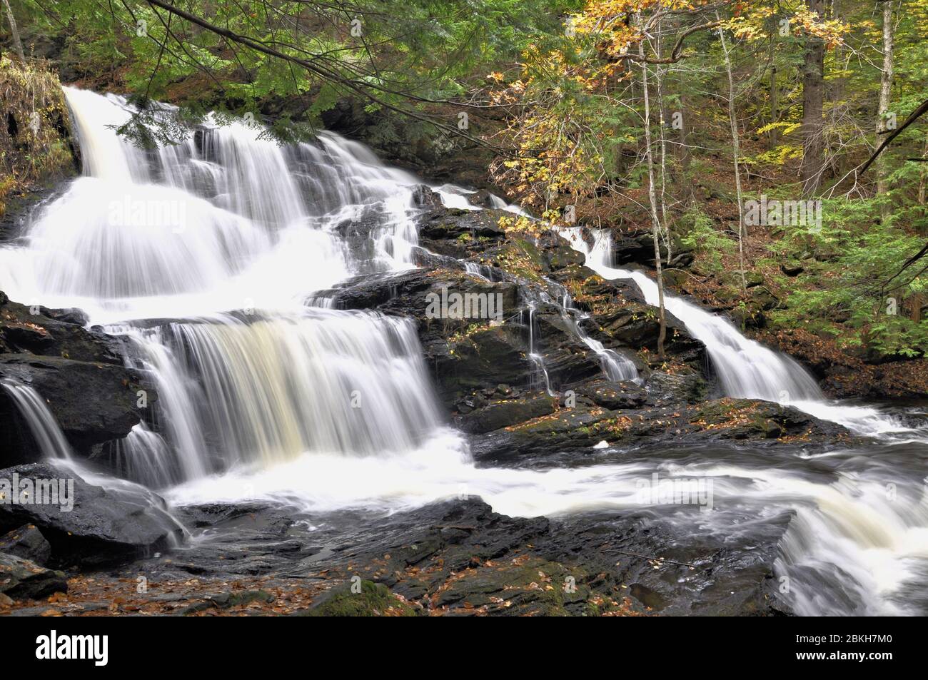 Old wilton reservoir falls hires stock photography and images Alamy