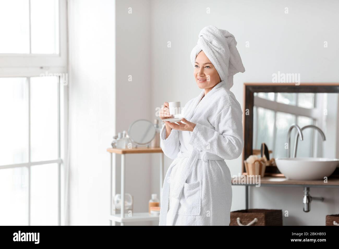 Mature Woman Shower High Resolution Stock Photography and Images - Alamy