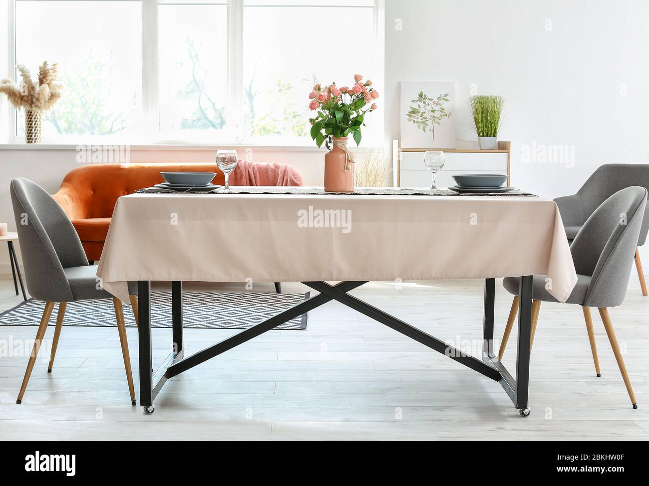 Interior of modern stylish dining room Stock Photo - Alamy