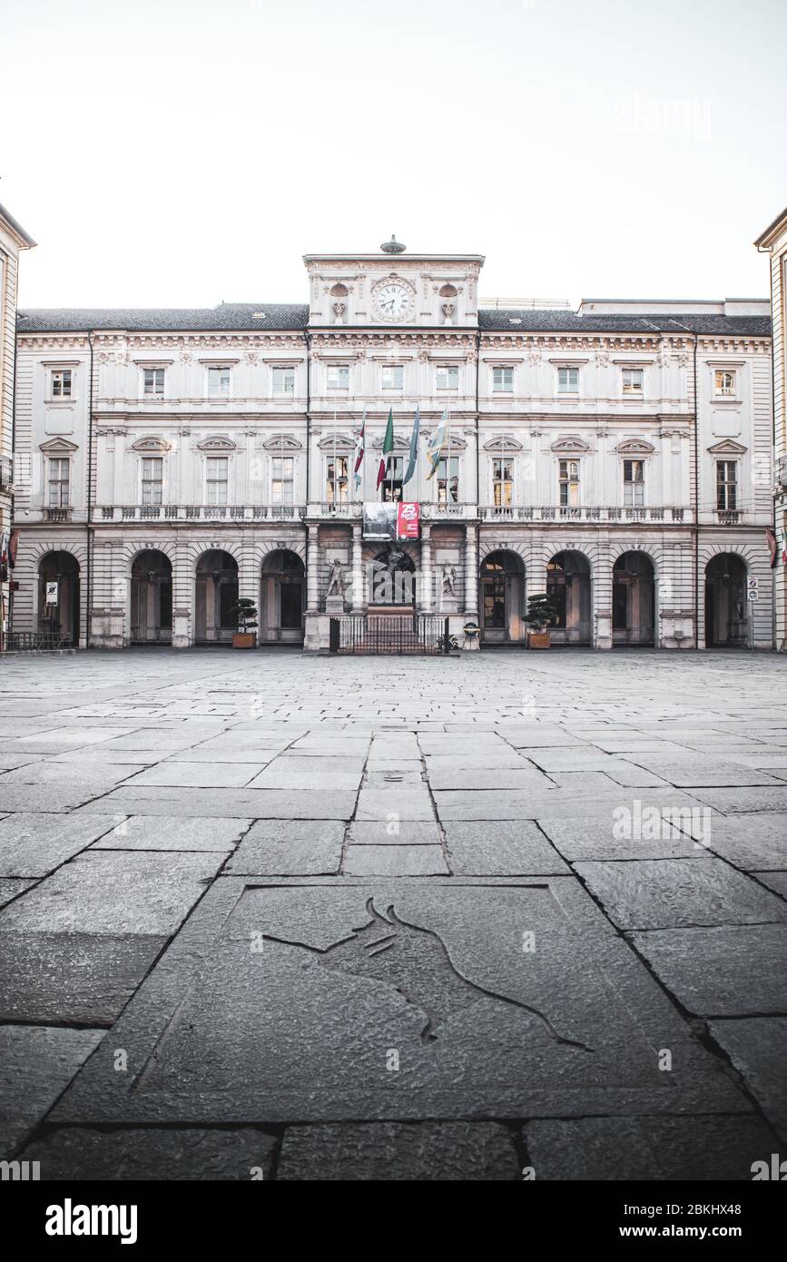Torino, Italy. 24th Apr, 2020. Turin, Italy, April 2020: The facade of Palazzo di Città, head office of the Municipality of Torino during the Covid-19 pandemic lockdown period (Photo by Alessandro Bosio/Pacific Press) Credit: Pacific Press Agency/Alamy Live News Stock Photo