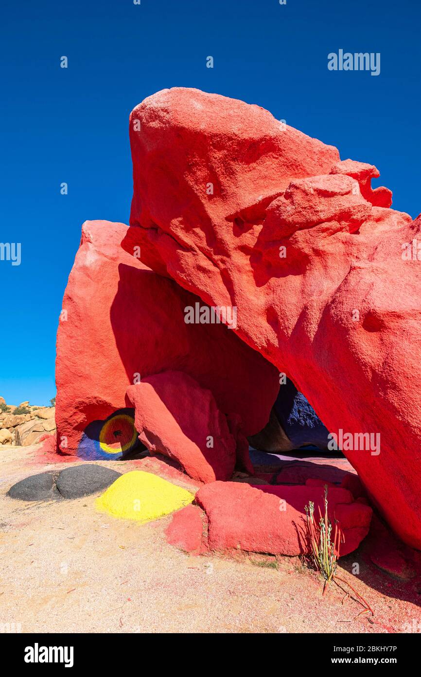 Morocco, Souss-Massa region, surroundings of Tafraoute, Aguerd Oudad village, Painted Rocks by the Belgian plastic artist Jean Verame Stock Photo