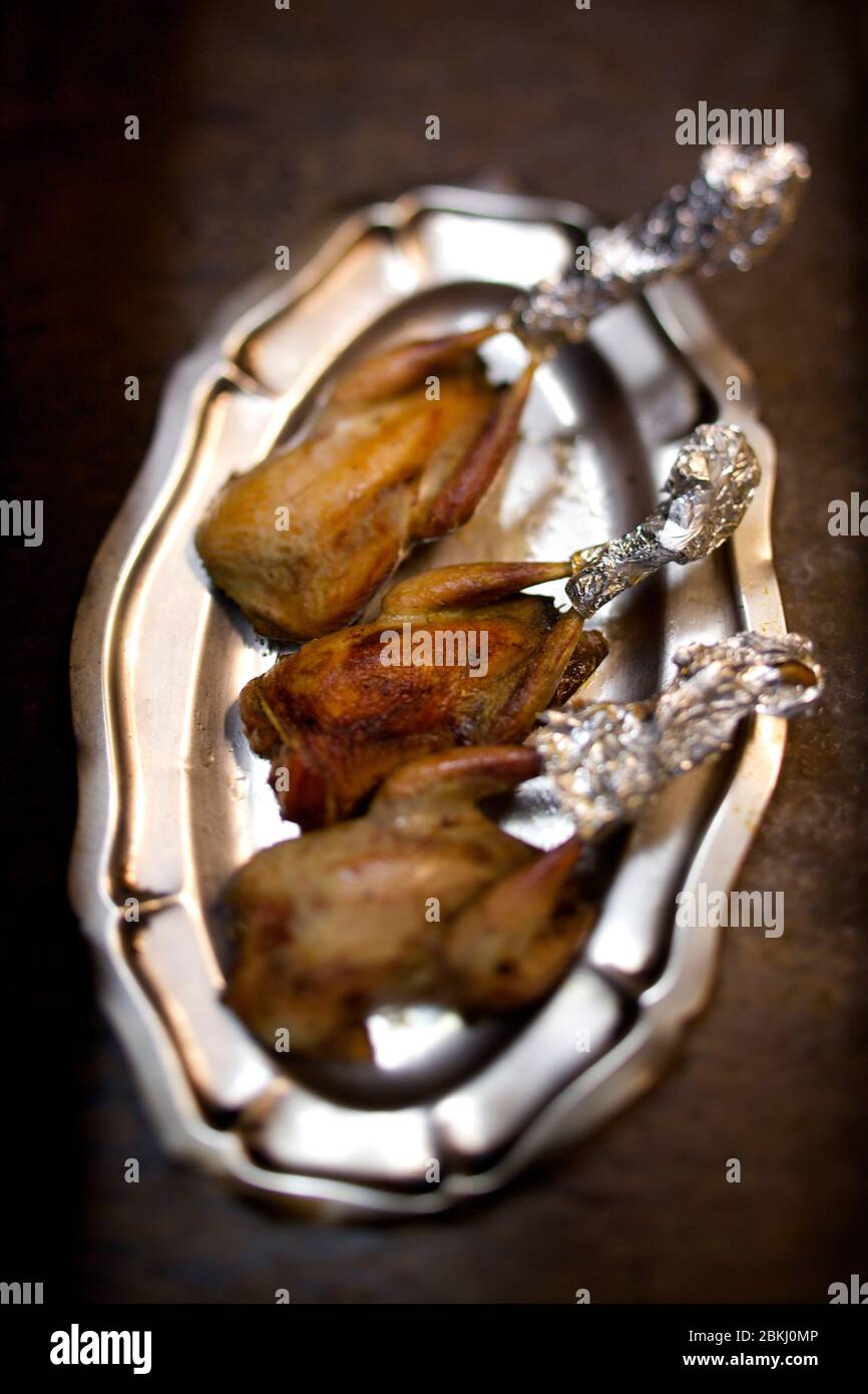 Partridges hi-res stock photography and images - Alamy