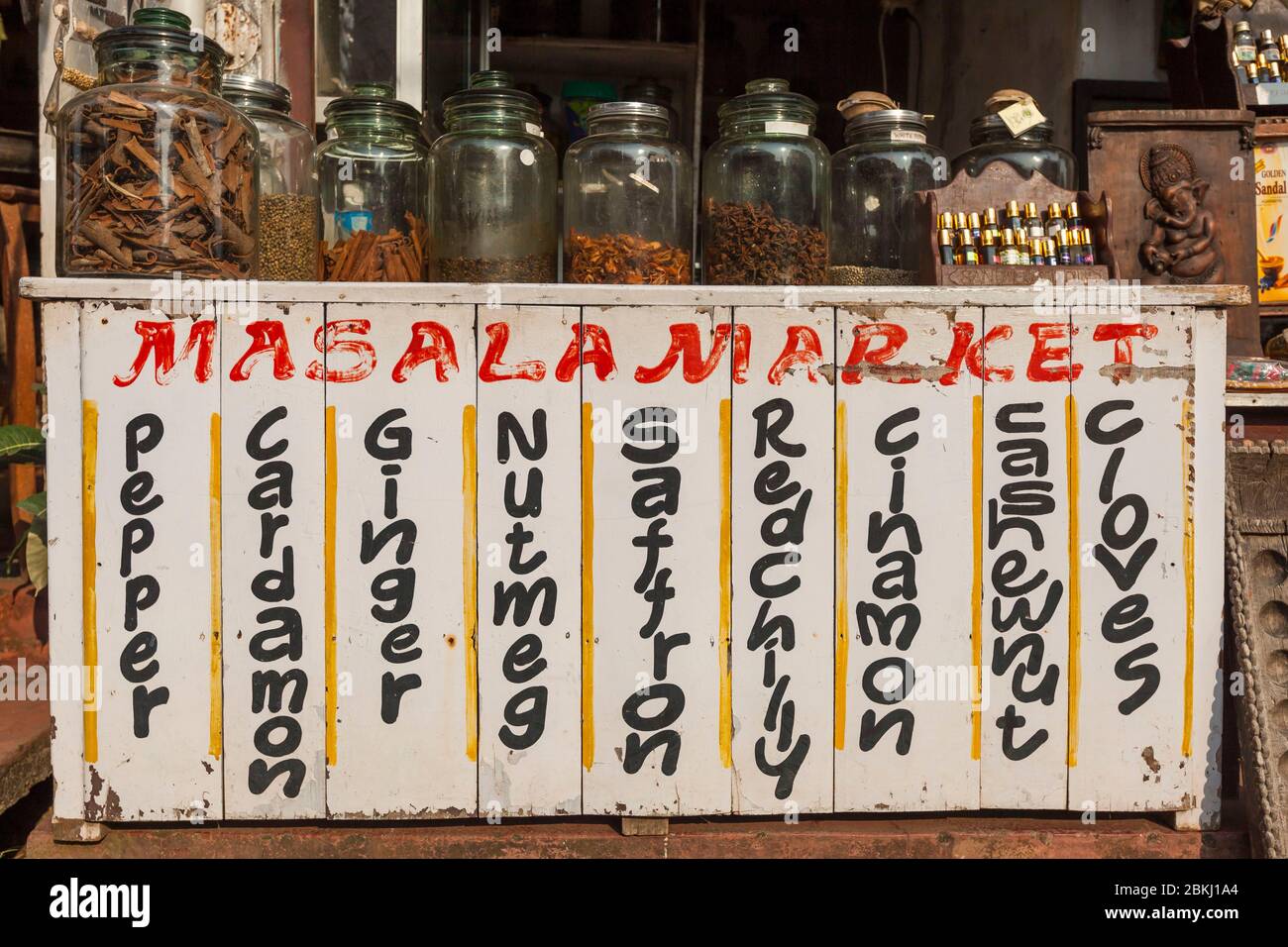 India, Kerala State, Kochi, district of Fort Cochin, spice market, shop