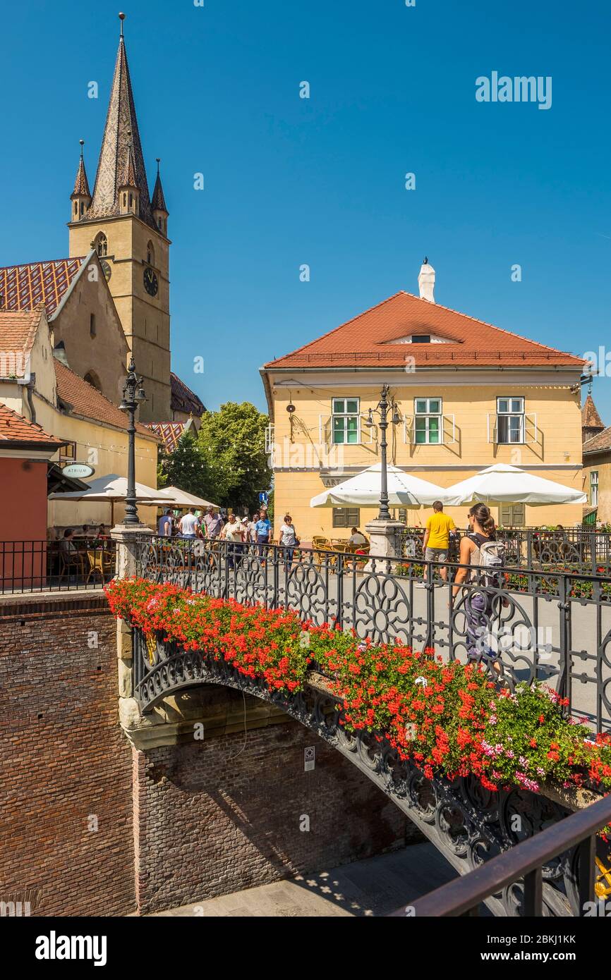 The Bridge of Lies and Casa Artelor in Sibiu Hermannstadt, Transylvania,  Romania Stock Photo - Image of cityscape, bridge: 183384176