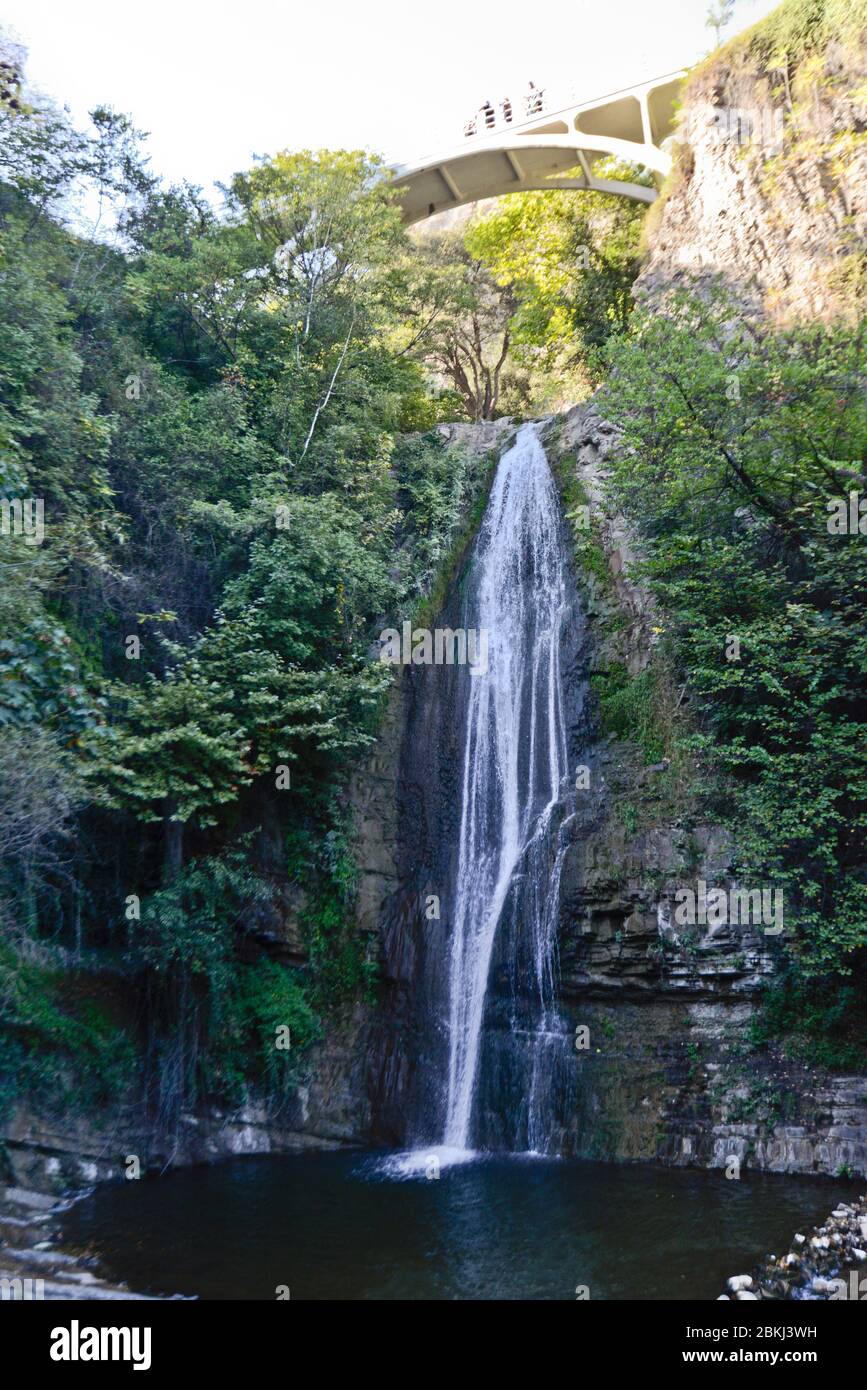 Tbilisi: Waterfall inside the National Botanical Garden of Georgia Stock Photo