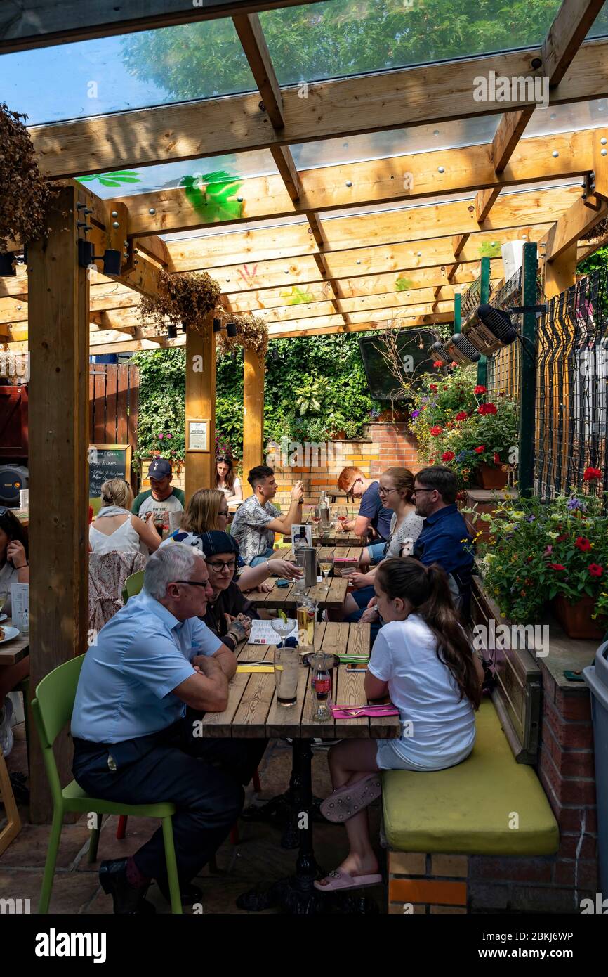 United Kingdom, Scotland, Glasgow, West End cobbled street that