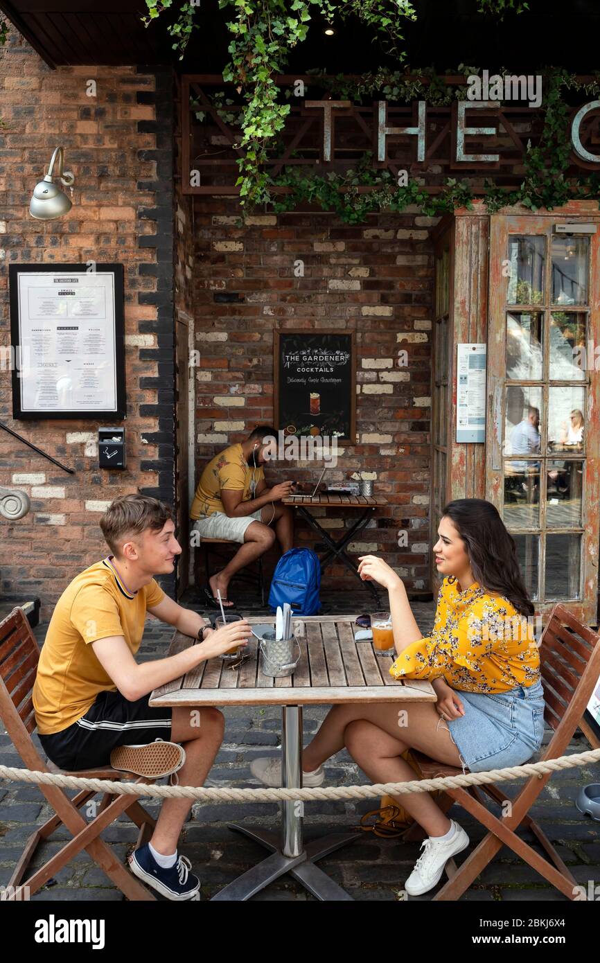 United Kingdom, Scotland, Glasgow, West End cobbled street that