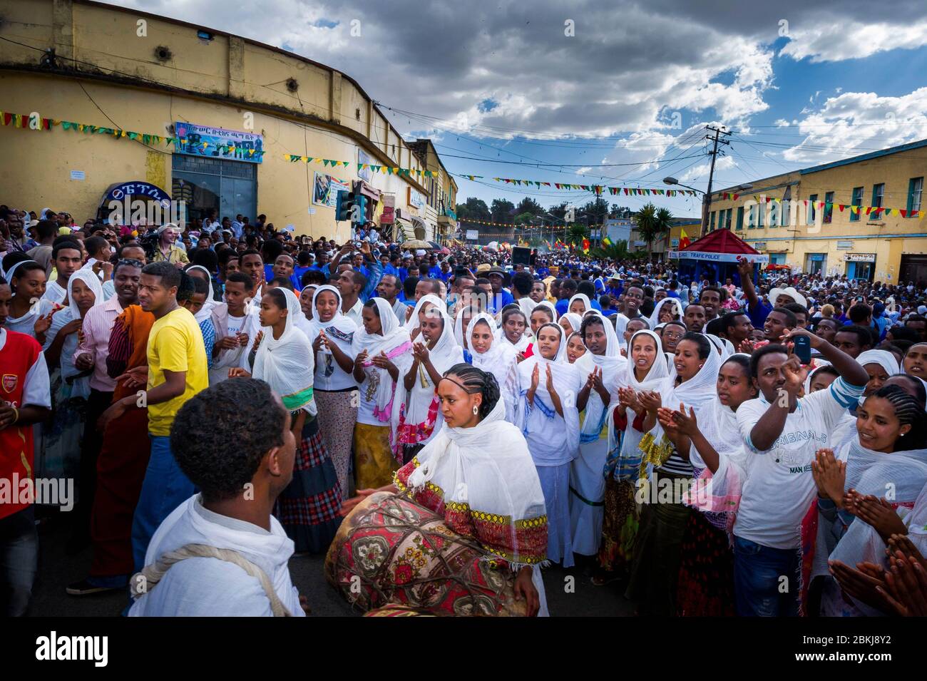 Ethiopia, Gondar, people jubilation during the procession marking the Timkat festival, or Epiphany, and the 200 th anniversary of the death of the Theodros king Stock Photo