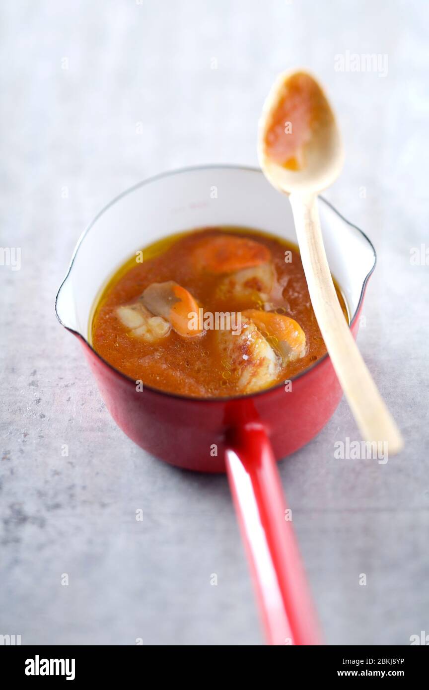 Nage sauce hires stock photography and images Alamy