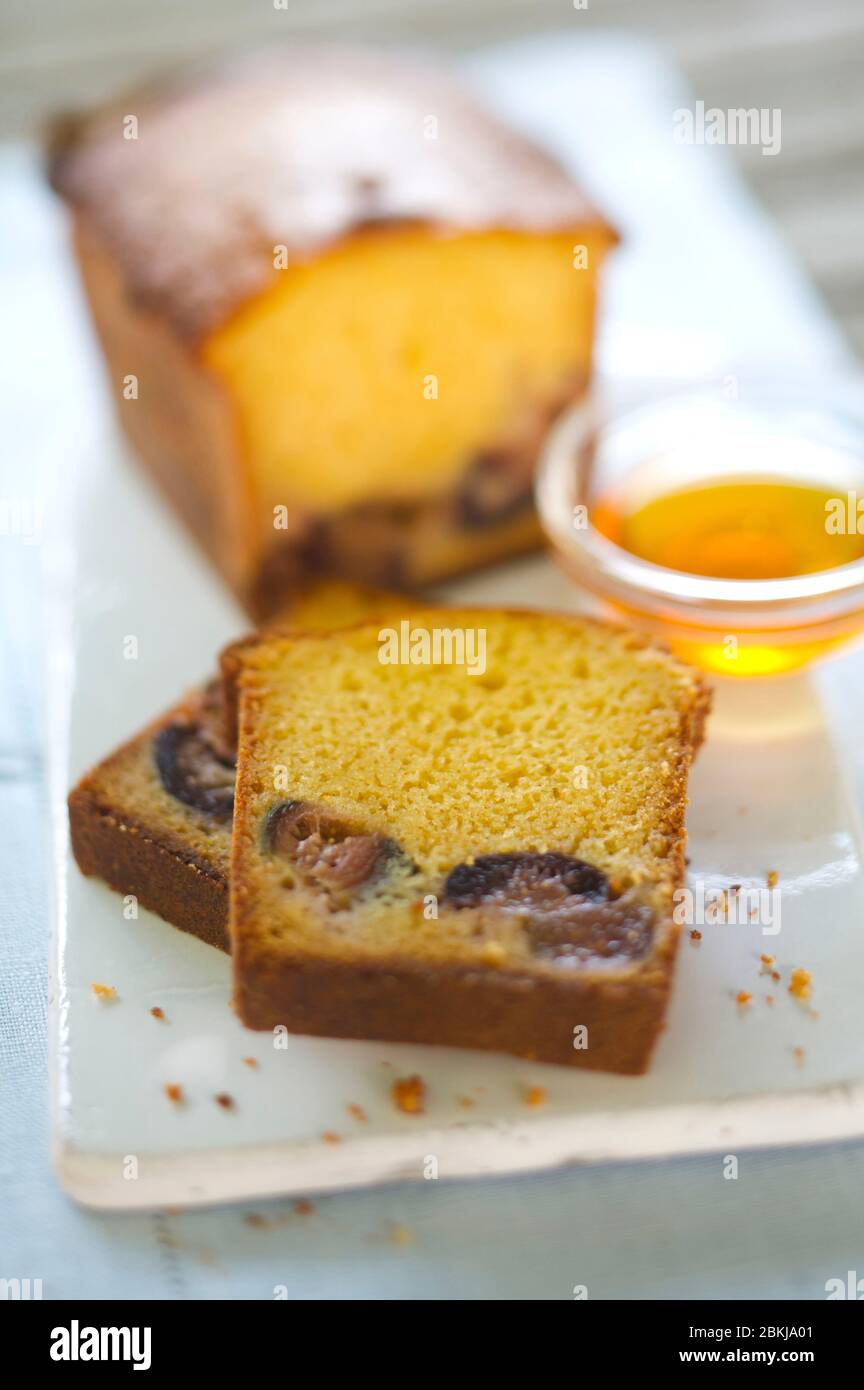 Honey and fig cake Stock Photo Alamy