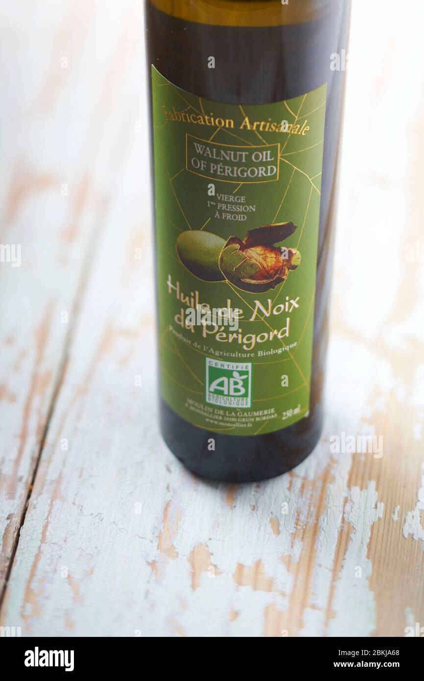 Organic ingredients, nut oil Stock Photo Alamy