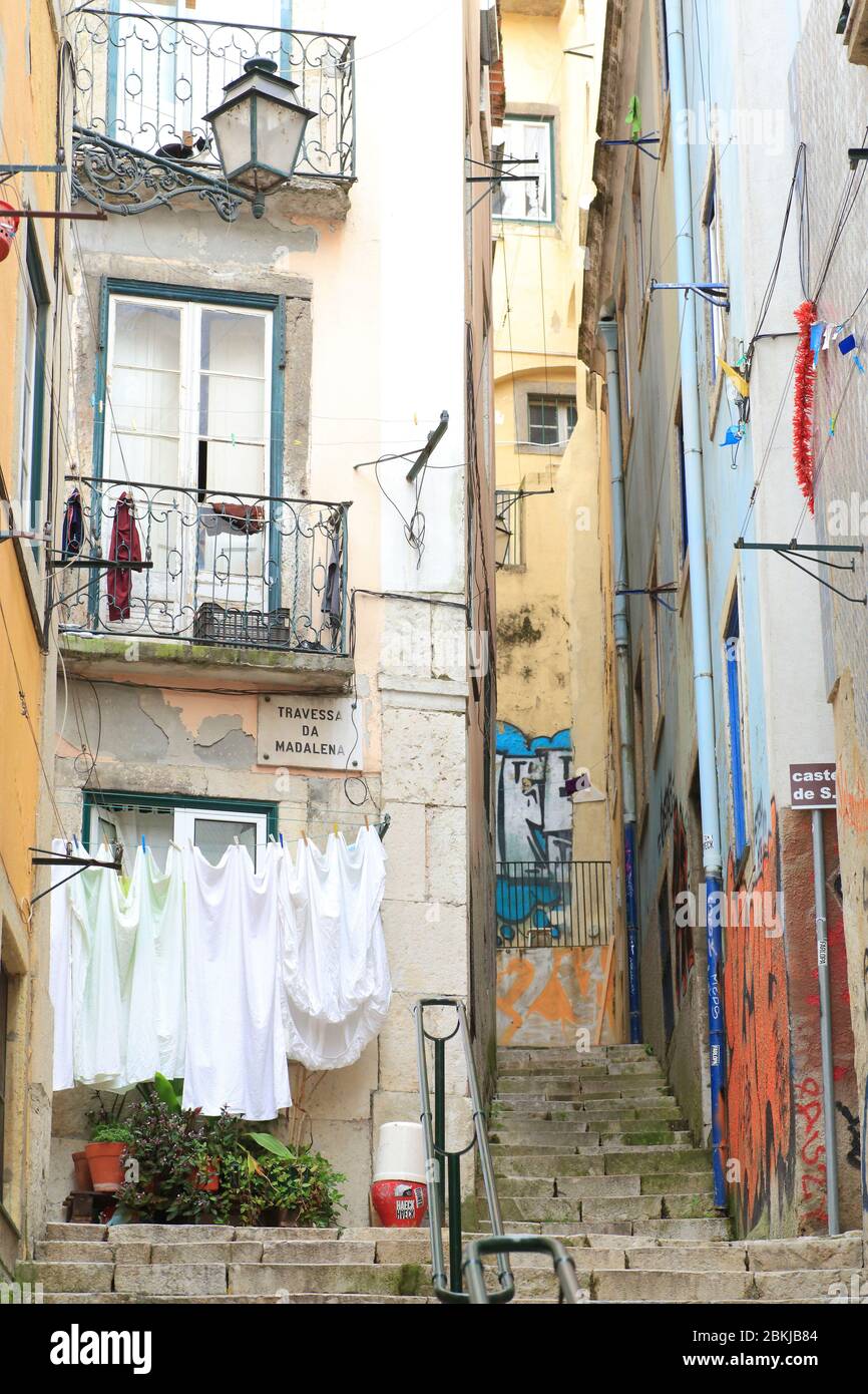 Portugal, Lisbon, Mouraria, laundry drying in this working-class district Stock Photo