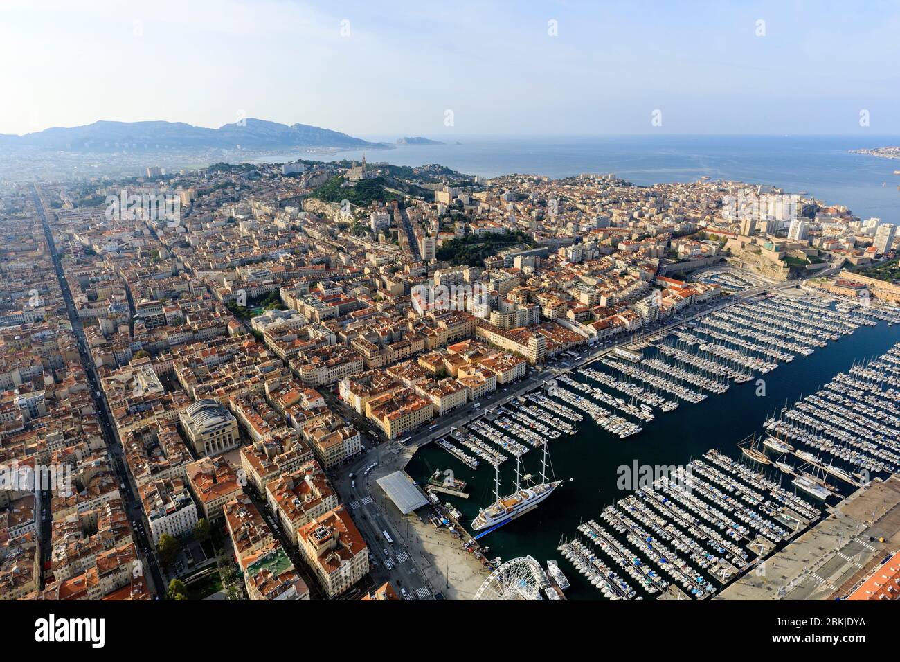 France, Bouches du Rhone, Marseille, 1st arrondissement, Opera district, the Vieux Port (aerial view) Stock Photo