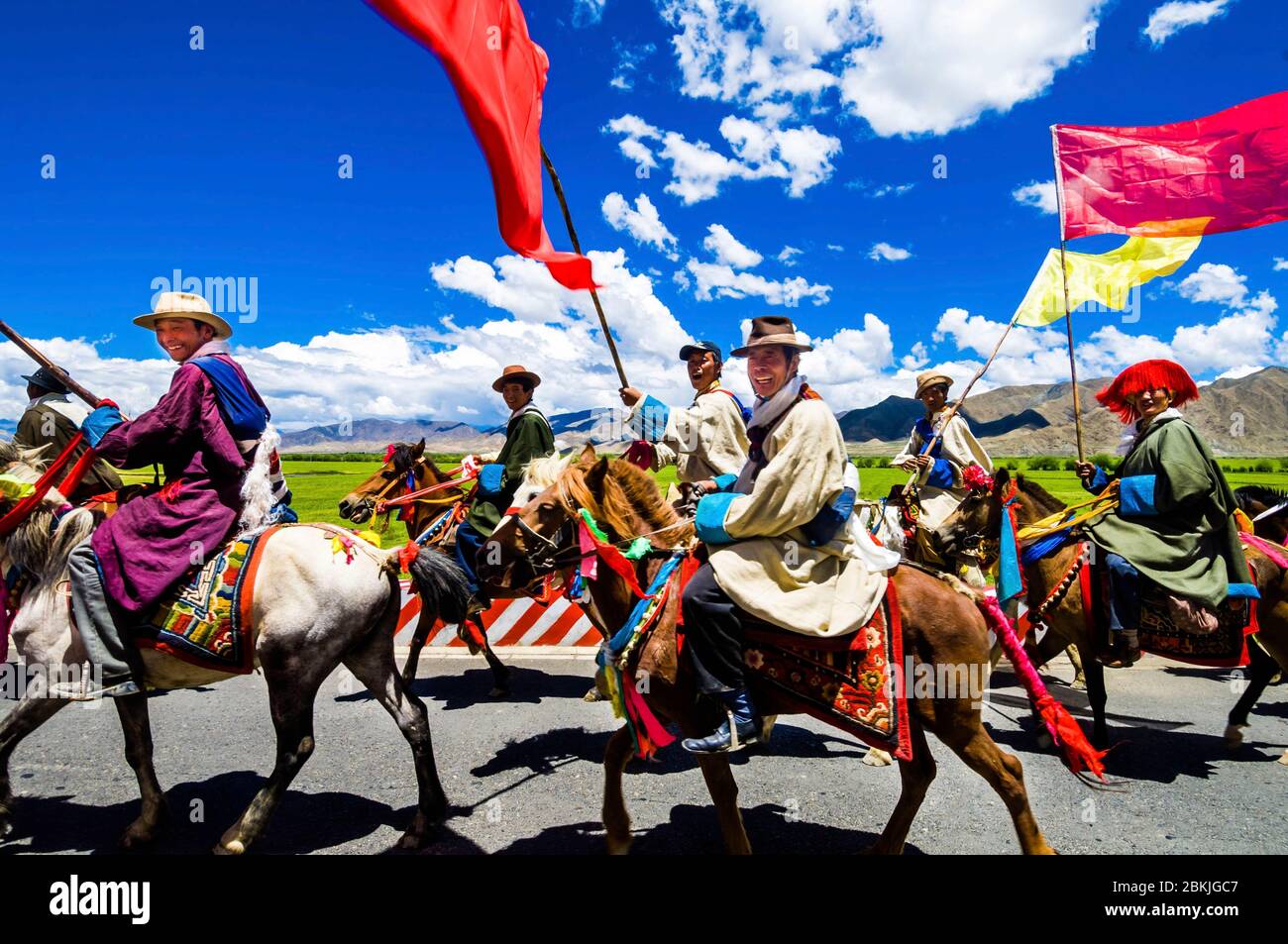 China, Central Tibet, Ü Tsang, Gyantse, horse procession in honor of a ...