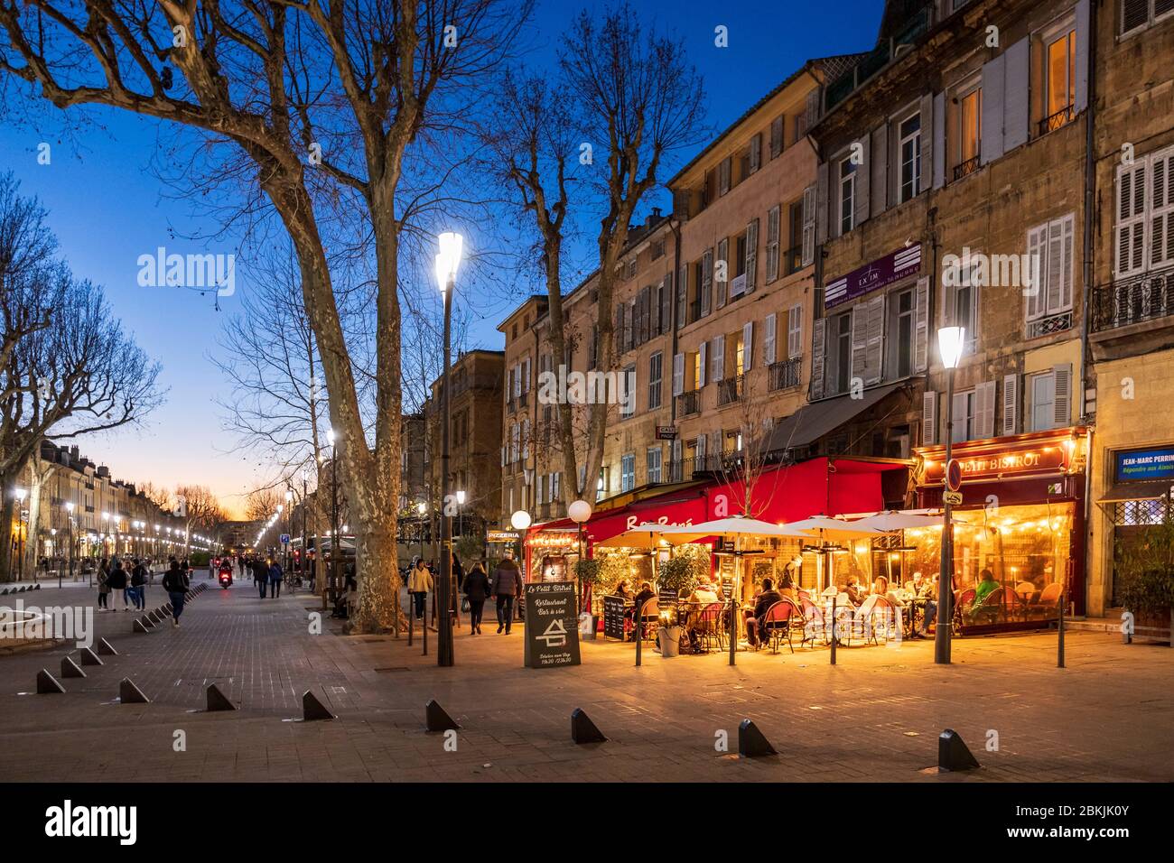 Le petit bistrot hires stock photography and images  Alamy