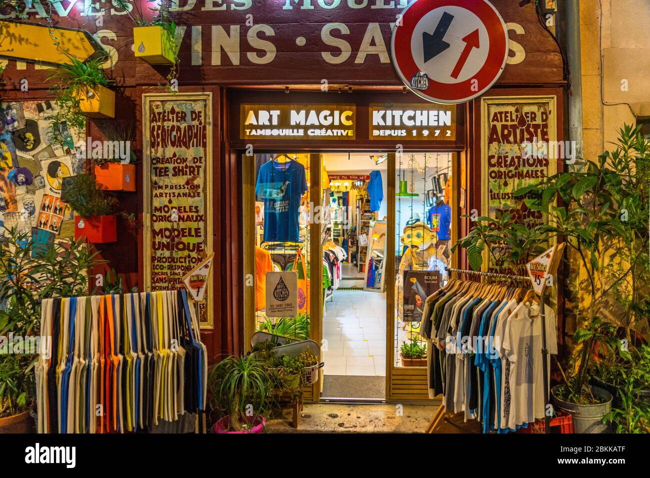 Marseille, France, Jan. 2, 2020 - Night view of teenage clothing store at  Le Panier quarter in Marseille Stock Photo - Alamy