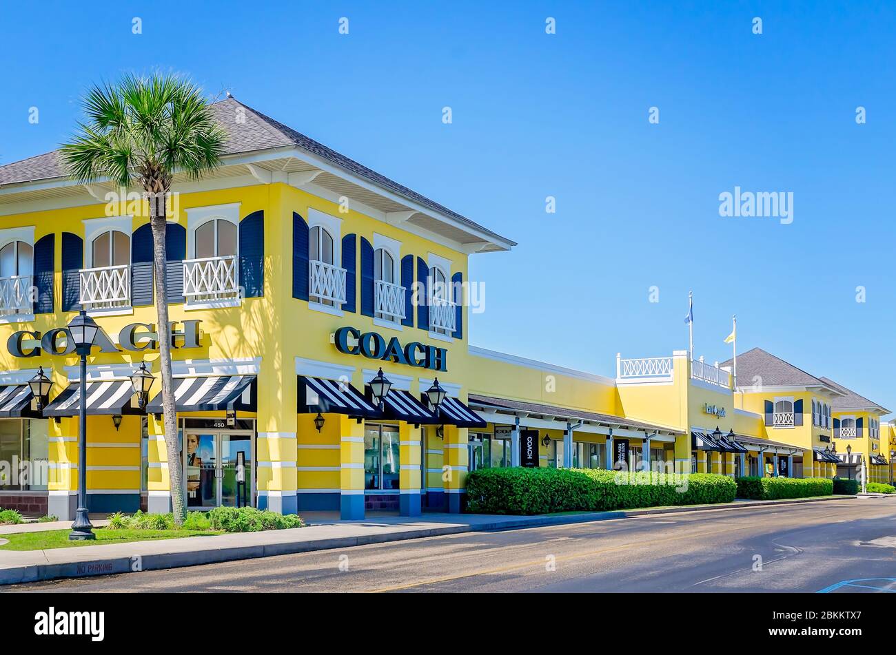 COACH is pictured closed due to COVID-19 at Gulfport Premium Outlets, May 1, 2020, in Gulfport, Mississippi Stock Photo - Alamy COACH is pictured closed due to COVID-19 at Gulfport Premium Outlets, May 1, 2020, in Gulfport, Mississippi Stock Photo - Alamy
