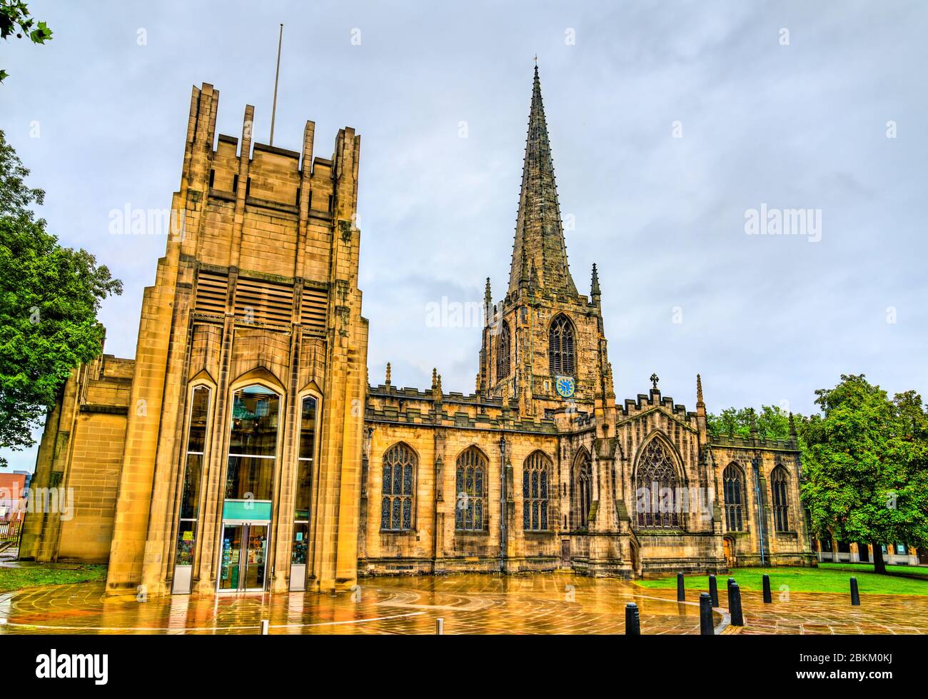 Sheffield Cathedral In South Yorkshire England Stock Photo Alamy sheffield-cathedral-in-south-yorkshire-england-stock-photo-alamy