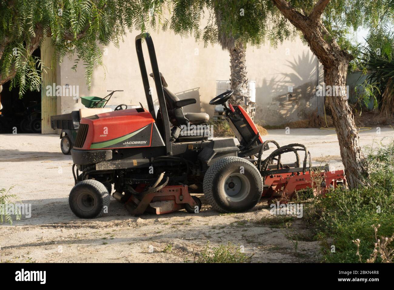 ride on lawnmower Stock Photo