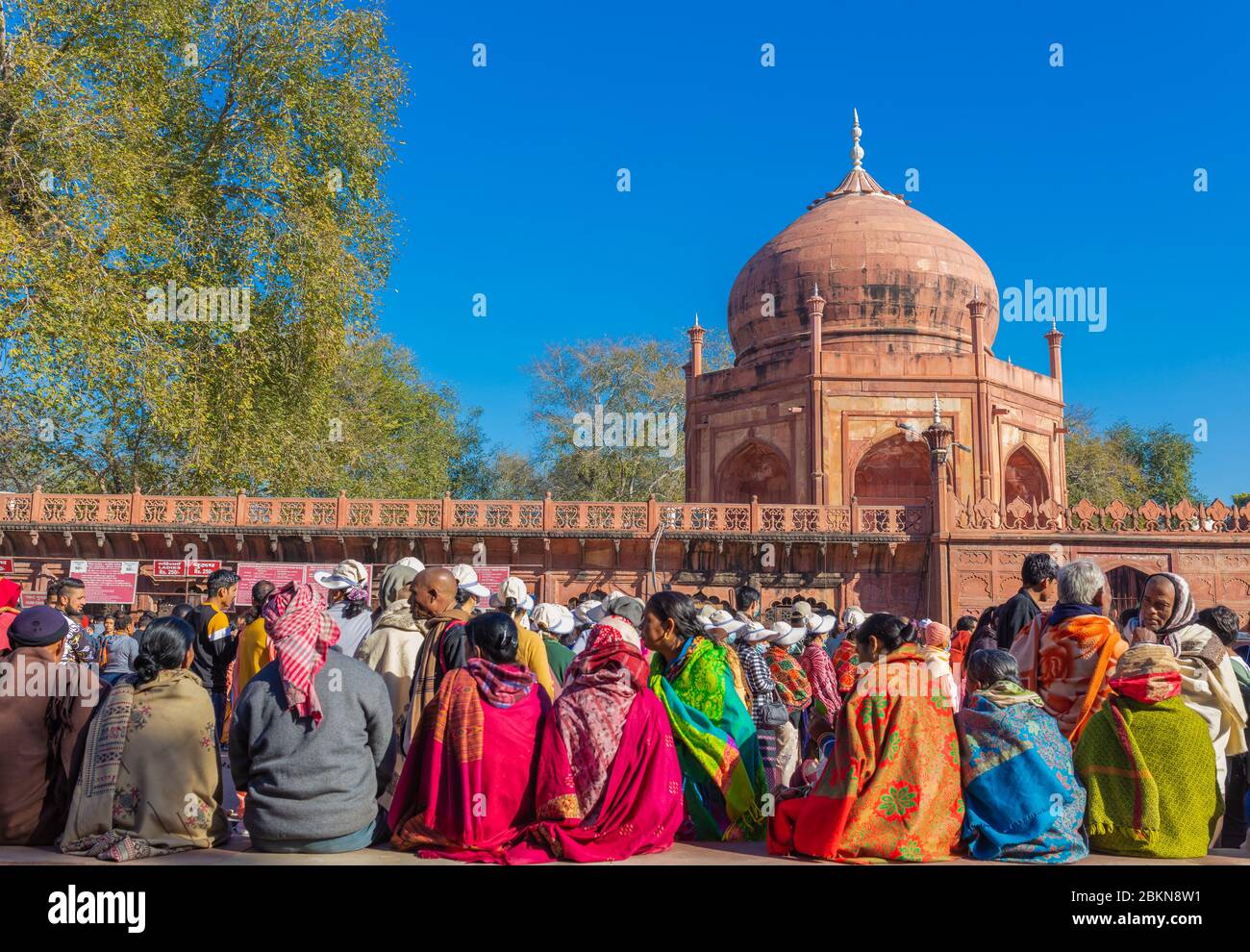 People near Taj Mahal, Agra, Uttar Pradesh, India Stock Photo - Alamy