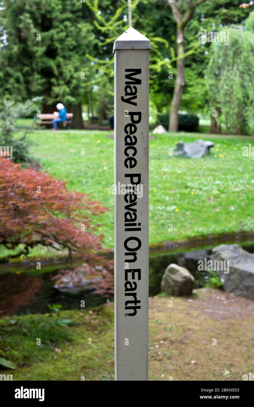 Peace pole hires stock photography and images Alamy