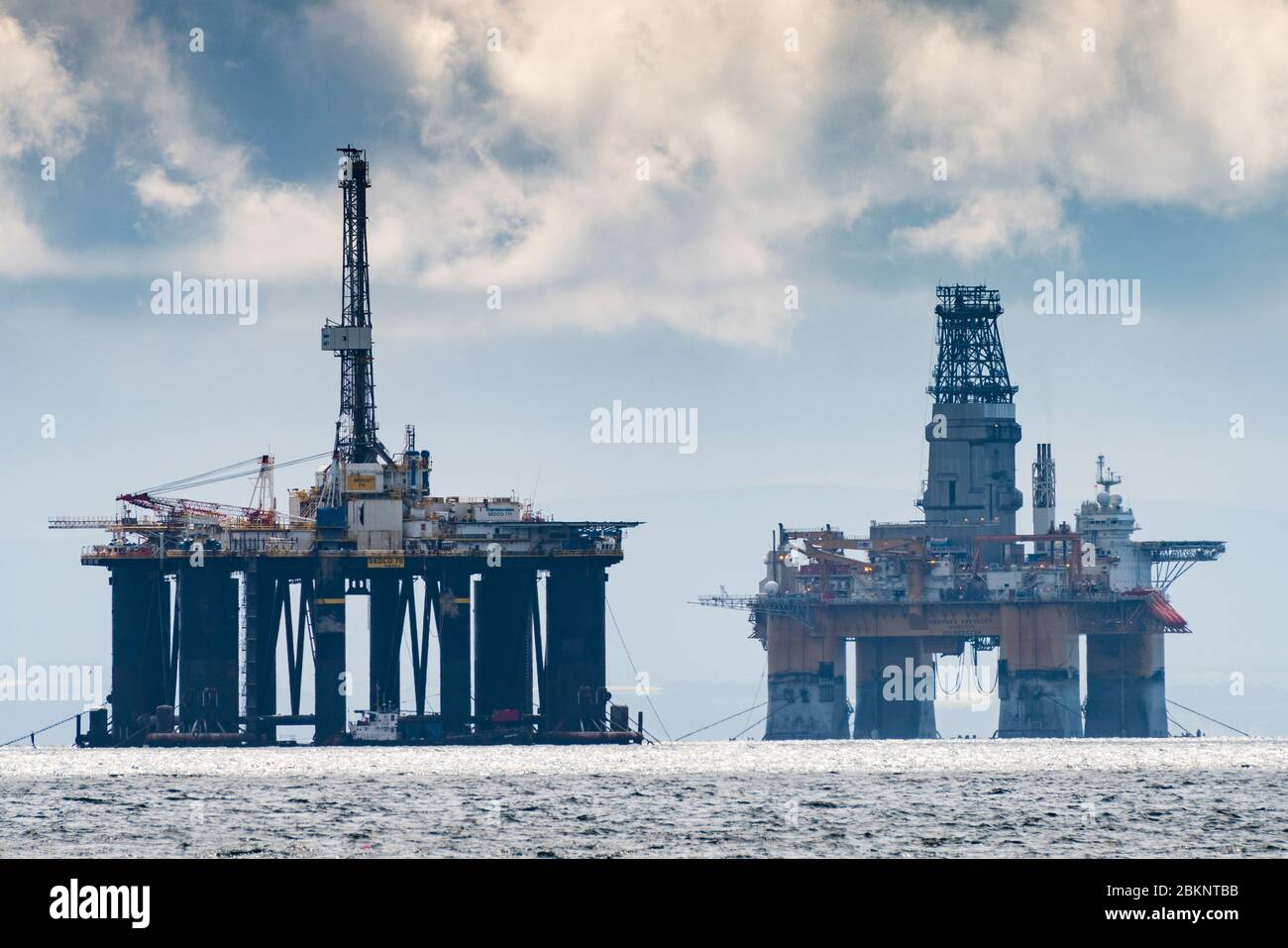 View of mothballed offshore platforms Sedco 711 (left ) and Deepsea Aberdeen moored in Firth of Forth river , Scotland, UK Stock Photo