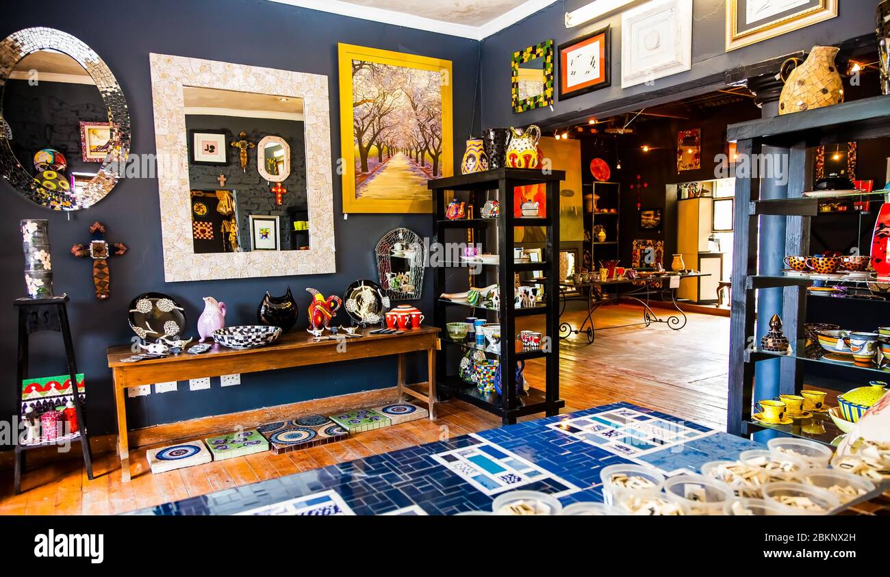 Clay pot south africa craft market hires stock photography and images Alamy